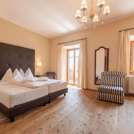 Garni Zum Hirschen Hotel Mals