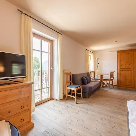 Garni Zum Hirschen Hotel
